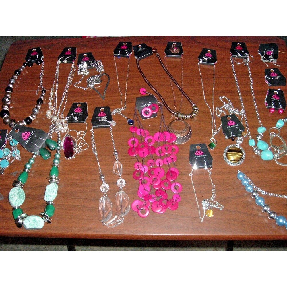 34 Piece Paparazzi Jewelry Lot New Necklaces w/Matching Earrings + 3 Earring Set